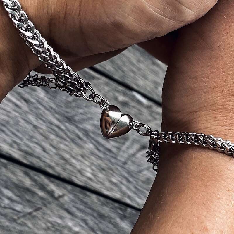 Magnetic Couples Bracelet Set