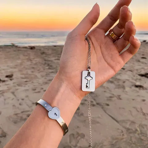 Love Locked Couples Bracelet & Ket